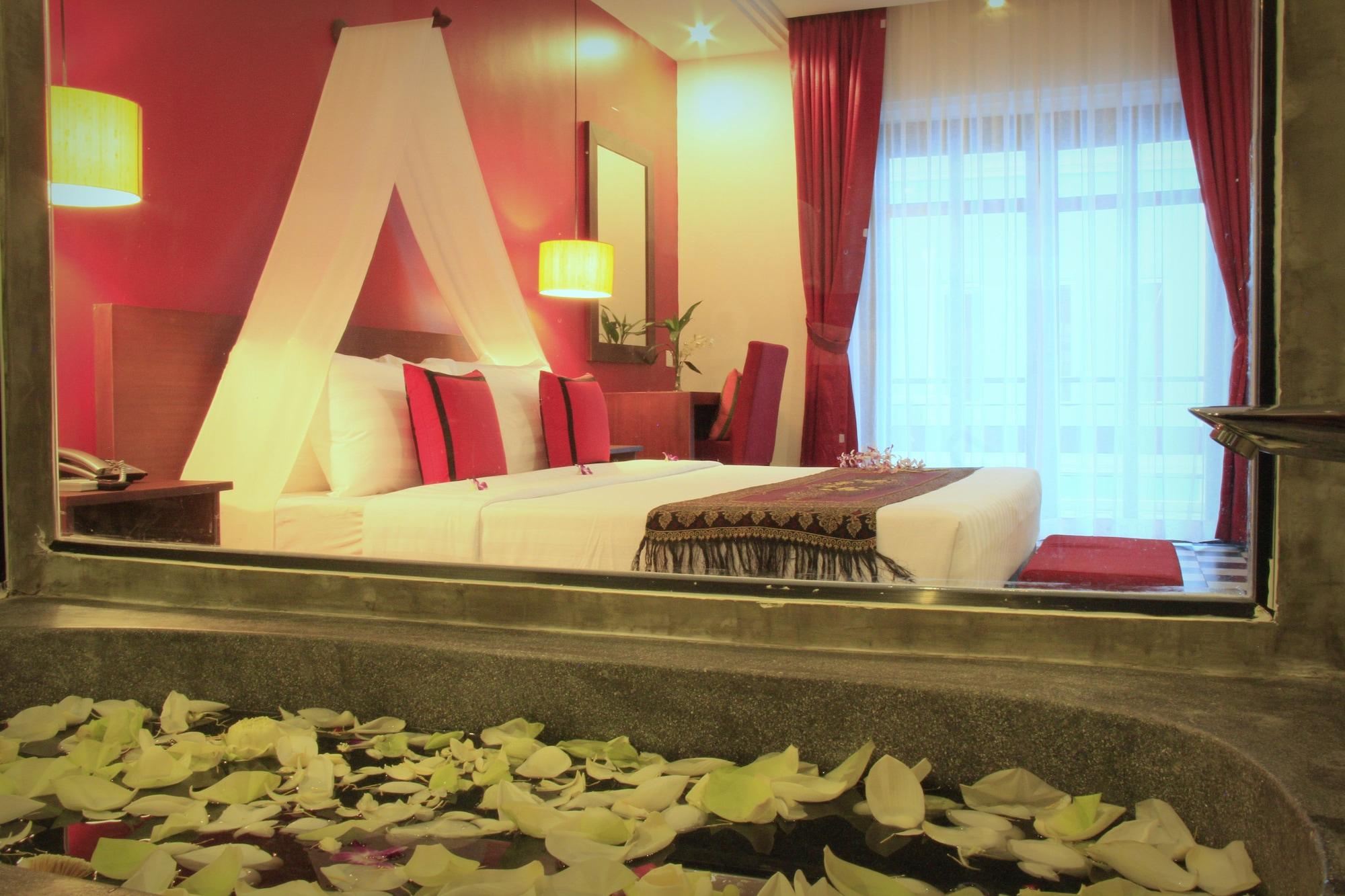 Mekong Angkor Palace Hotel Siem Reap Exteriör bild