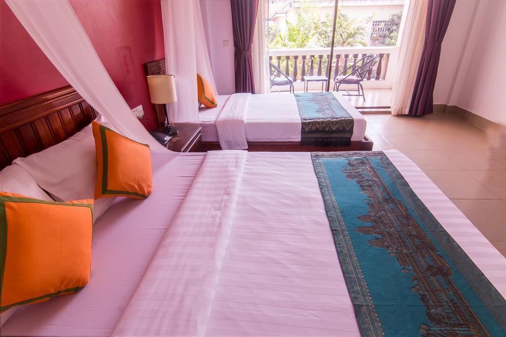 Mekong Angkor Palace Hotel Siem Reap Exteriör bild