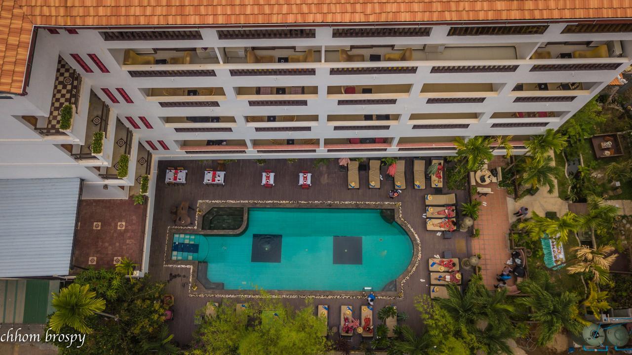 Mekong Angkor Palace Hotel Siem Reap Exteriör bild